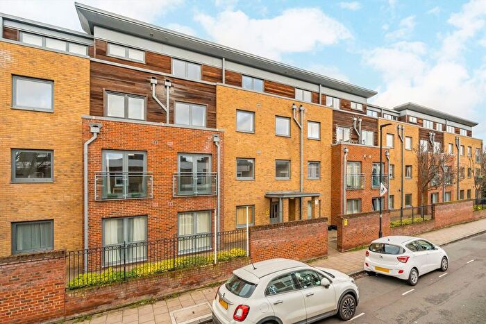 1 Bedroom Flat For Sale In Effra Parade, Brixton, SW2