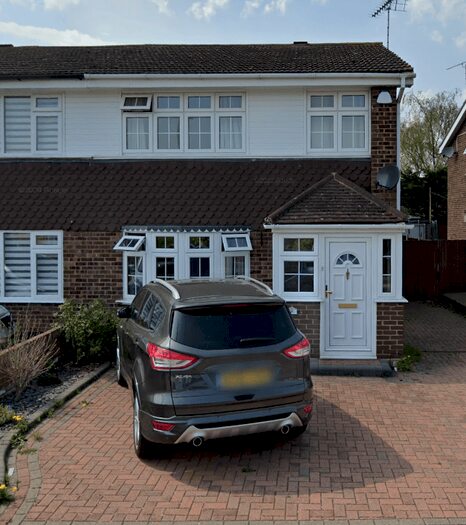 3 Bedroom Terraced House To Rent In Mayfields, Grays, RM16