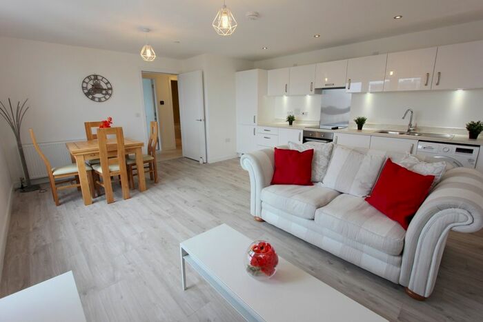 1 Bedroom Flat To Rent In Waterfront Avenue, Edinburgh, EH5