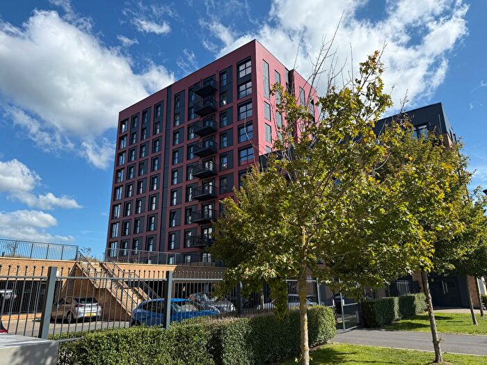 2 Bedroom Flat To Rent In Meridian Way, Southampton, SO14