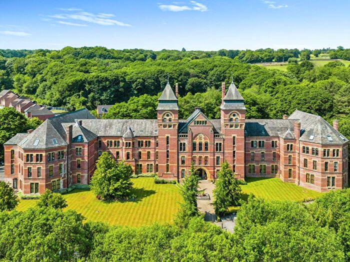 2 Bedroom Apartment To Rent In Kingswood, Sheffield, South Yorkshire, S6