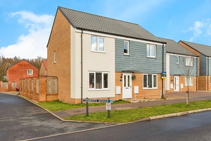 4 Bedroom Detached House For Sale In Reeve Way, Wymondham, Norfolk, NR18