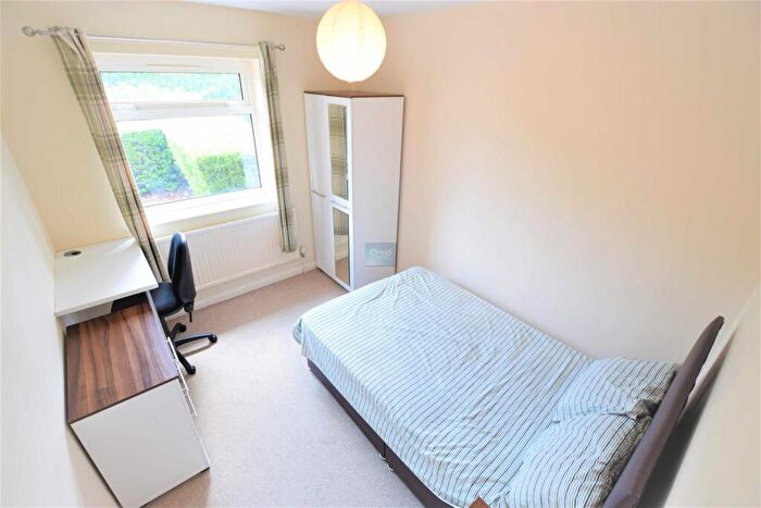 4 Bedroom Detached Bungalow To Rent In Aubourn Avenue - Student House - /, LN2