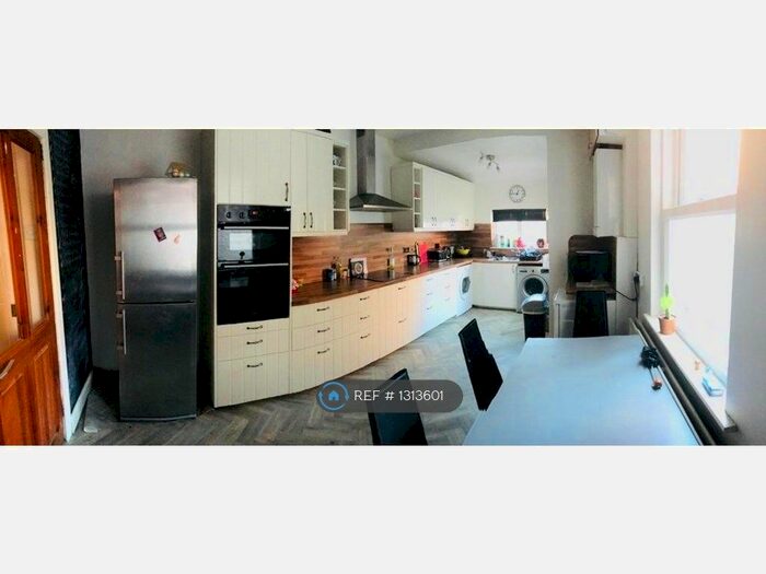 4 Bedroom Terraced House To Rent In Garmoyle Road, Liverpool L15