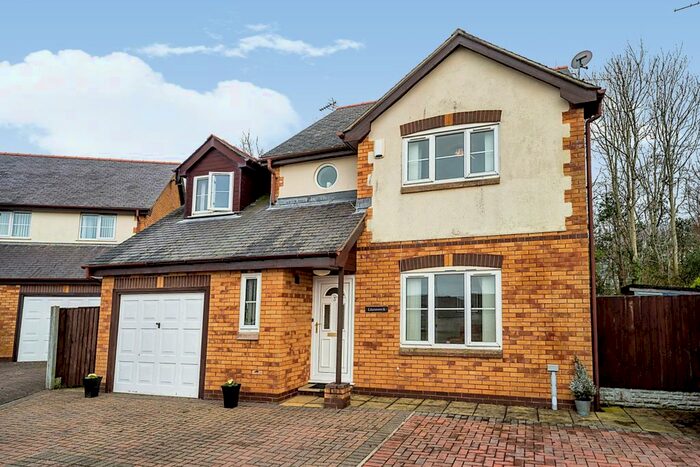 4 Bedroom Detached House For Sale In Llain Y Felin, Rhosbodrual, Caernarfon, Gwynedd, LL55