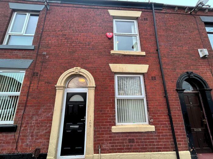 2 Bedroom Terraced House To Rent In Afghan Street, Oldham, OL1