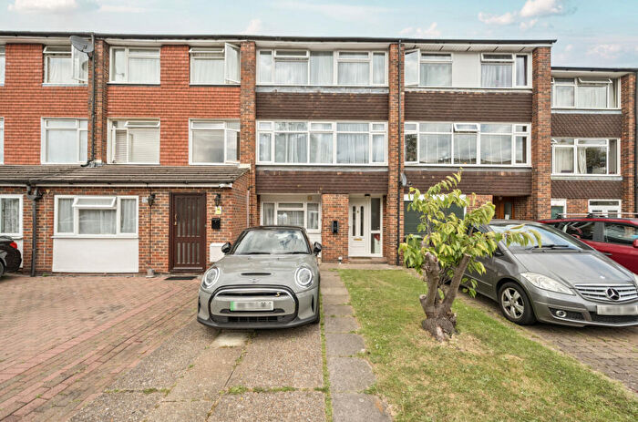 4 Bedroom Terraced House For Sale In Black Horse Close, Windsor, Berkshire, SL4