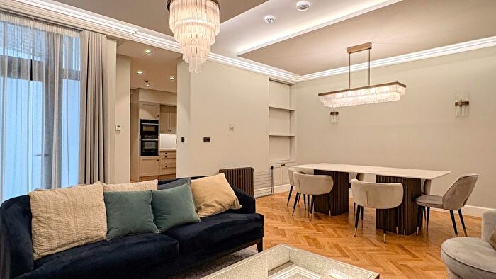 1 Bedroom Flat To Rent In Wimpole Street, London, W1G