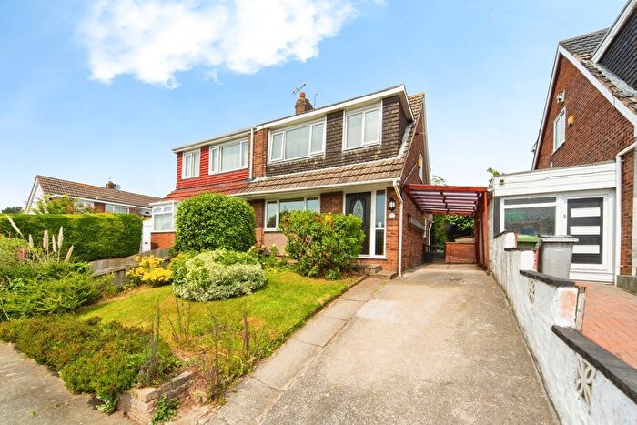 3 Bedroom Semi Detached House For Sale In Helton Close, Prenton, CH43