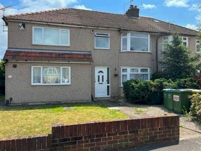 1 Bedroom Flat To Rent In Inglewood Road, Bexleyheath, DA7