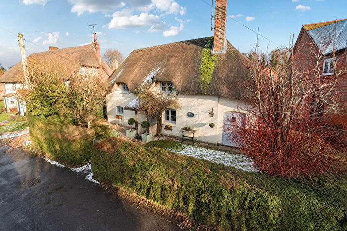 2 Bedroom Detached House For Sale In Sunton, Marlborough, SN8