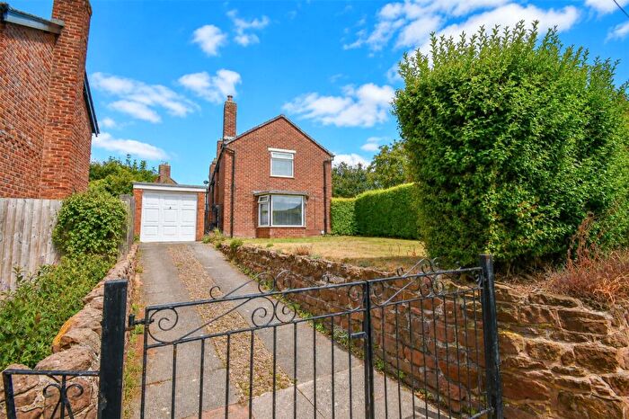 3 Bedroom Semi-Detached House For Sale In Smithy Close, Ness, Neston, CH64