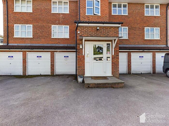 2 Bedroom Flat To Rent In Amberry Court, Harlow, CM20