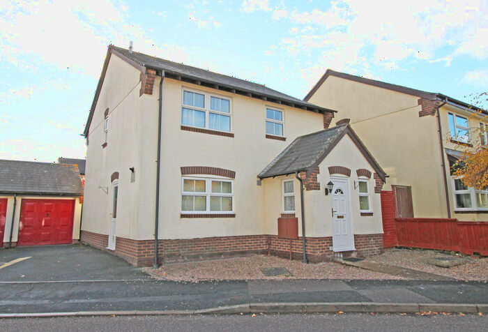 4 Bedroom Detached House To Rent In Alphington, Exeter, EX2