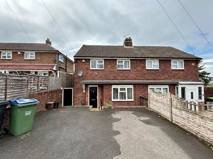 2 Bedroom House To Rent In Fairway Avenue, Tividale, Oldbury, B69