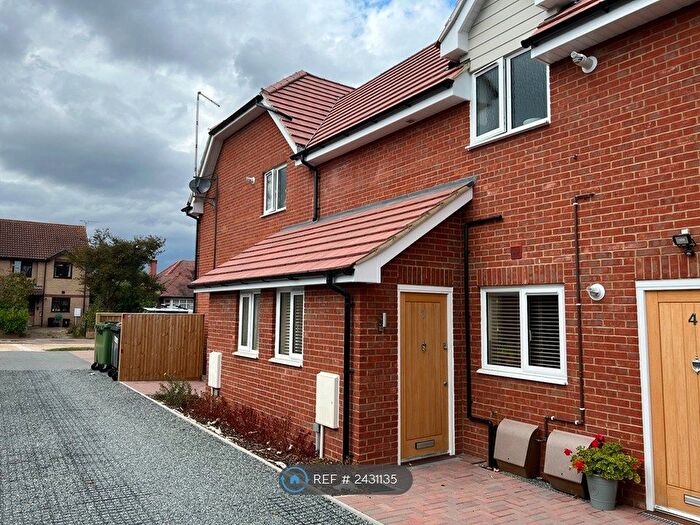 2 Bedroom Flat To Rent In Mill House, Westcliff-On-Sea, SS0