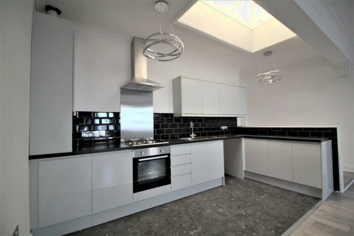 3 Bedroom Bungalow To Rent In Canterbury Road, Margate, CT9