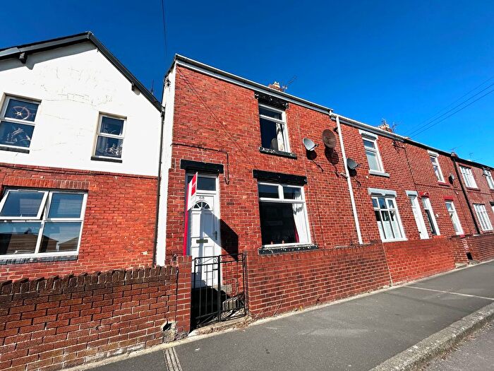 2 Bedroom Property To Rent In Frederick Street North, Durham, DH7