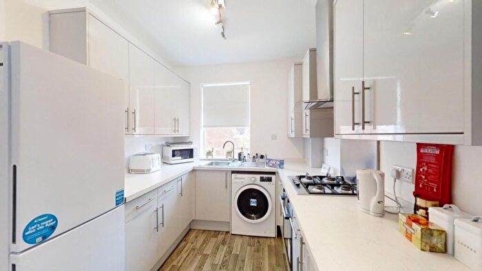 6 Bedroom House To Rent In Shoreham Street, Sheffield, S2