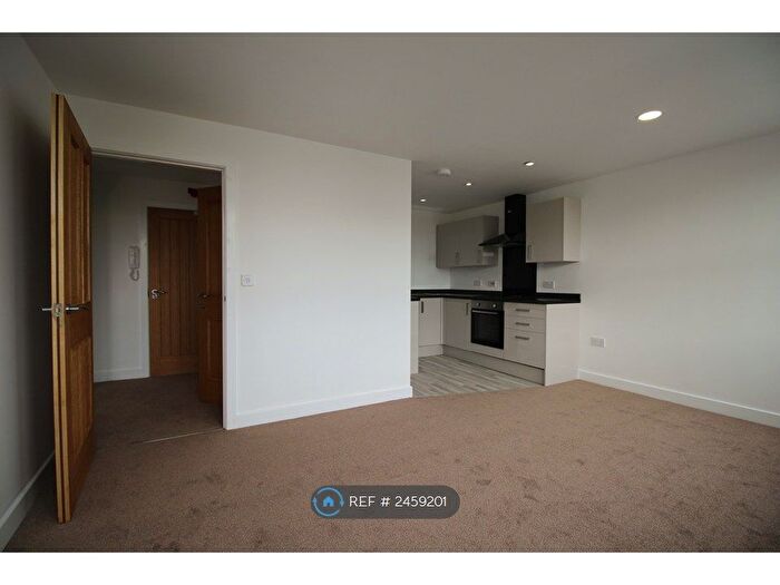 2 Bedroom Flat To Rent In Keld House, Thornaby, TS17