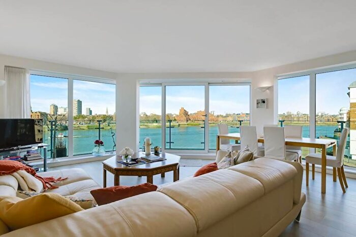 2 Bedroom Flat For Sale In Rotherhithe Street, Pacific Wharf, SE16