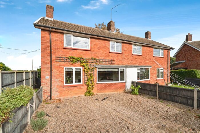 3 Bedroom Semi-Detached House For Sale In Lee Warner Avenue, Fakenham, NR21