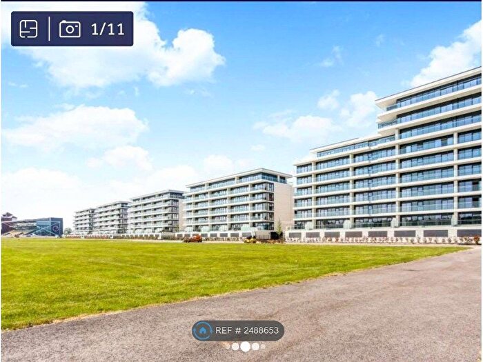 2 Bedroom Flat To Rent In Kingman Way, Newbury, RG14