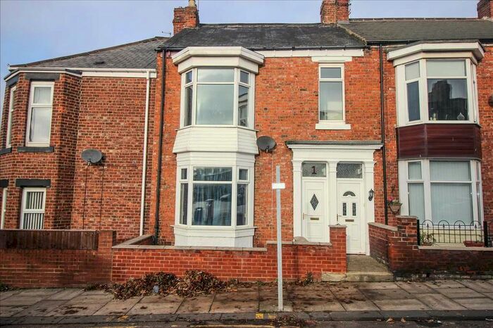 3 Bedroom Flat To Rent In Northcote Street, South Shields, NE33