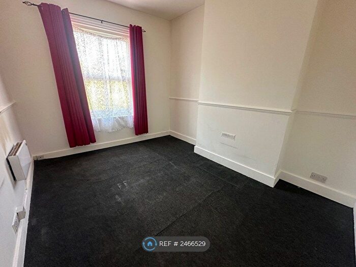 1 Bedroom Flat To Rent In Earl Street, Hastings, TN34