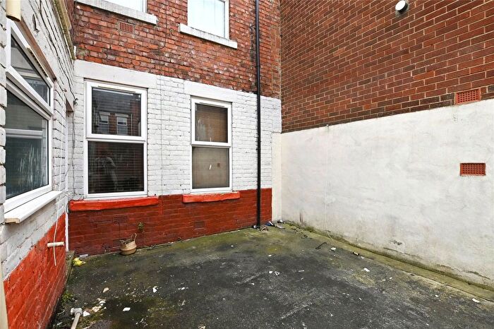 2 Bedroom Flat For Sale In Hampstead Road, Newcastle Upon Tyne, Tyne And Wear, NE4