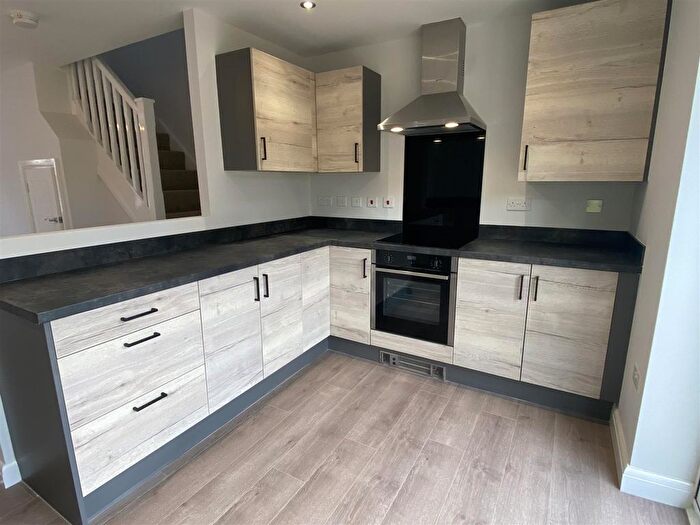 2 Bedroom End Of Terrace House To Rent In Ella Drive, Goole, DN14