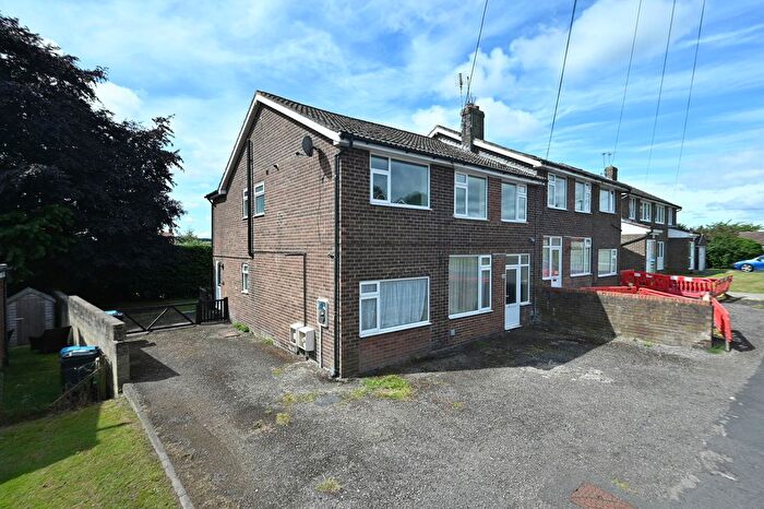 2 Bedroom Flat To Rent In Clotherholme Park, Ripon, HG4