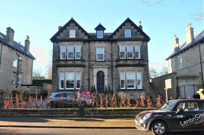 3 Bedroom Flat To Rent In The Oval, Harrogate, North Yorkshire, HG2