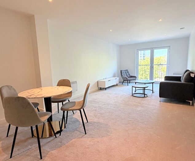 2 Bedroom Flat To Rent In Bridgewater Wharf, Ordsall Lane, M5