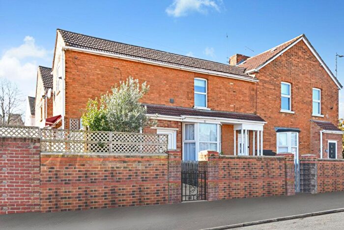 1 Bedroom Flat For Sale In Bedford Road, Kempston, Bedford, MK42