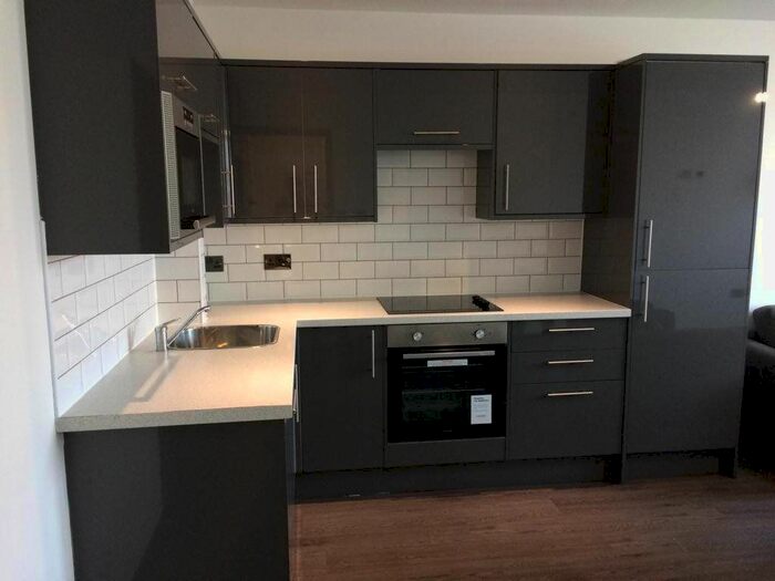 2 Bedroom Flat To Rent In North John St Liverpool, L2