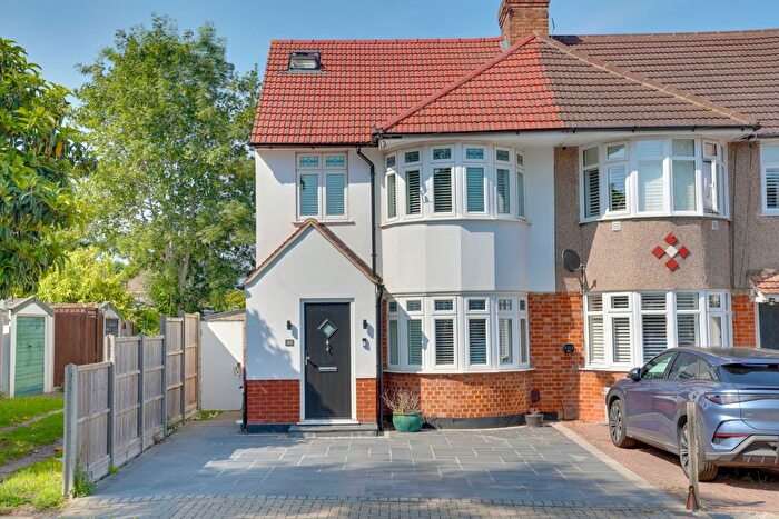 3 Bedroom End Of Terrace House For Sale In Pleasance Road, Orpington, BR5