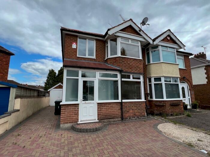 3 Bedroom End Of Terrace House To Rent In Arundel Road, Coventry, West Midlands, CV3