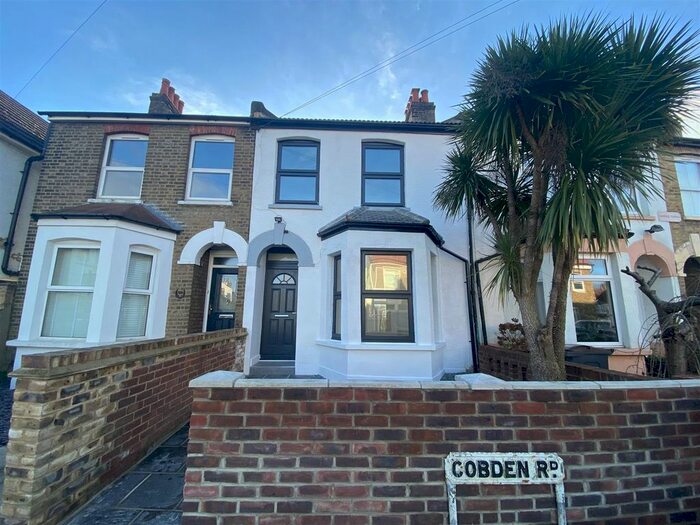 5 Bedroom Terraced House To Rent In Cobden Road, London SE25