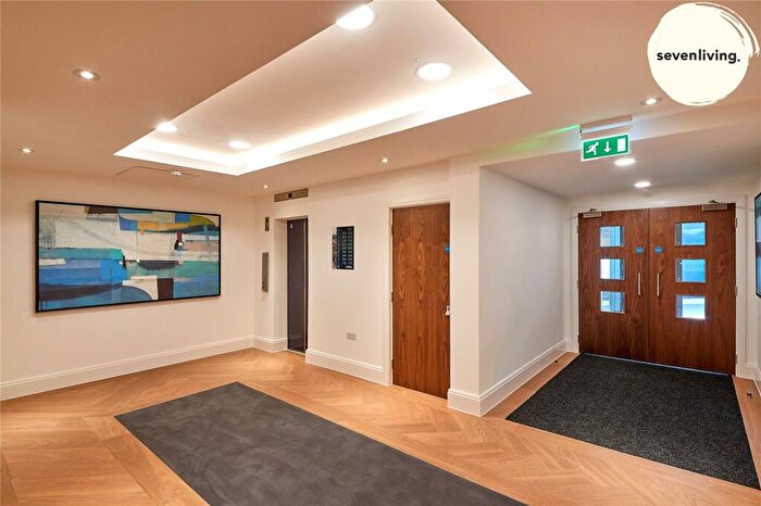 2 Bedroom Apartment To Rent In Broadway Residences, Broad Street, Birmingham, West Midlands, B15