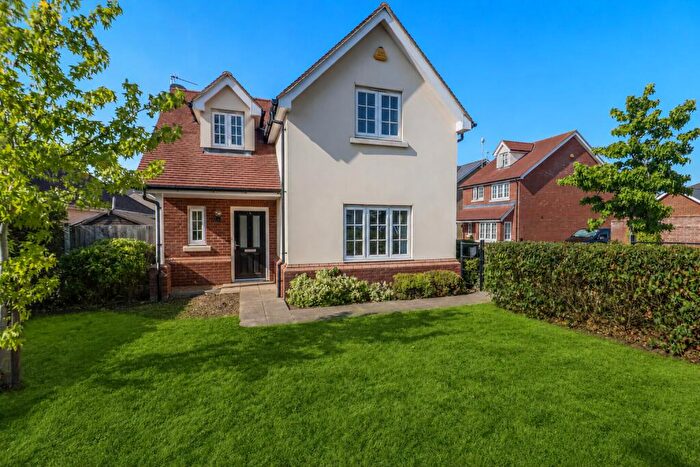 3 Bedroom Detached House For Sale In Ushers Meadow, Braintree, CM7