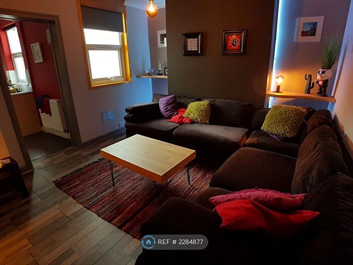 5 Bedroom Terraced House To Rent In Llantrisant Street, Cardiff, CF24