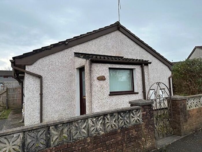 2 Bedroom Semi-Detached Bungalow To Rent In Lon Enfys, Llansamlet, Swansea, SA7