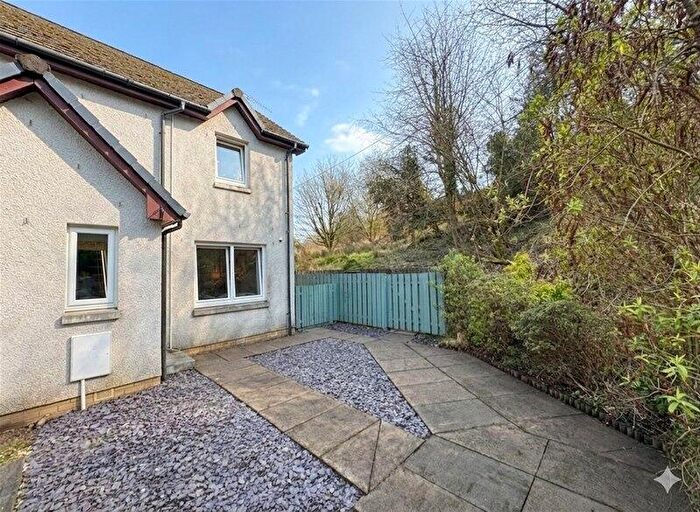 2 Bedroom Property For Sale In Glen Park, Tarbert, PA29