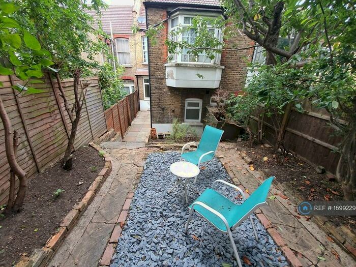 1 Bedroom Flat To Rent In Lewisham, London, SE13