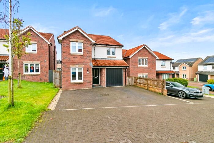 4 Bedroom Detached House For Sale In Gebbie Way, Neilston, G78