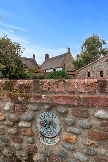 4 Bedroom Detached House For Sale In Bacton, Norwich, NR12