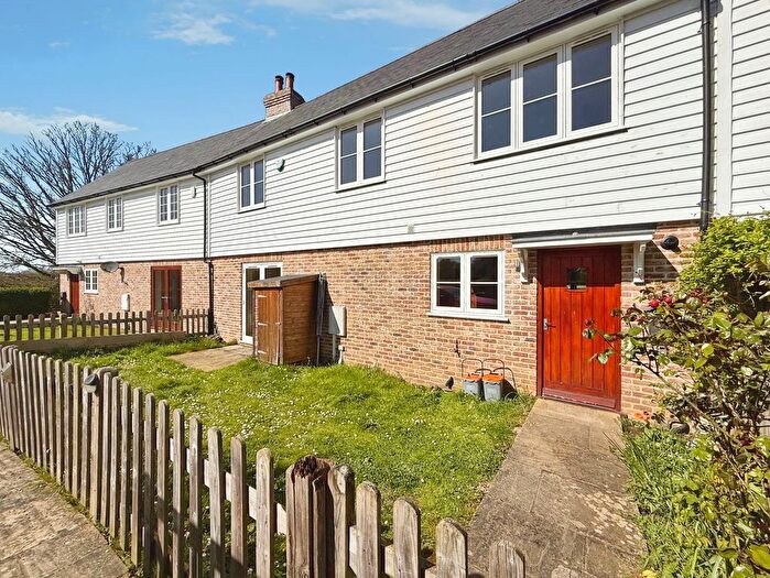 3 Bedroom Terraced House For Sale In Royal Oak Close, Beckley, TN31
