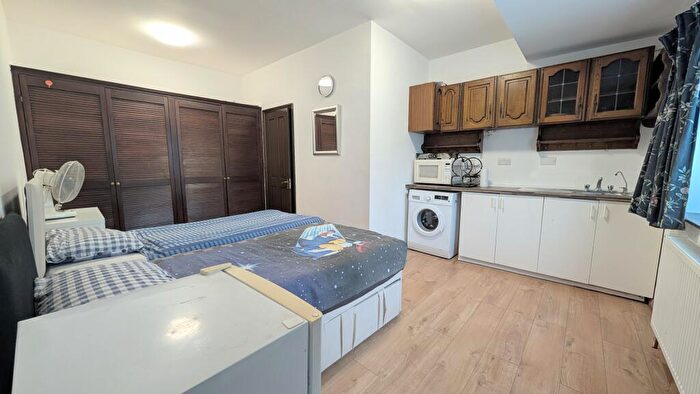 1 Bedroom Flat To Rent In Harrow, Middlesex, HA2