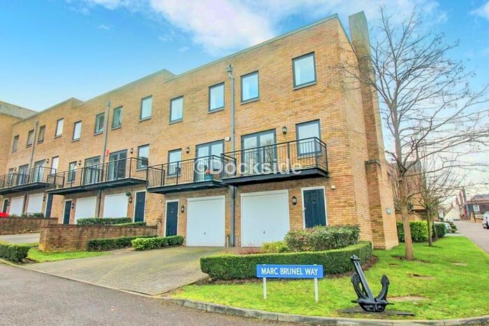 4 Bedroom Property To Rent In Marc Brunel Way, Chatham, ME4